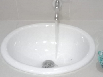 Pekerjaan Pemasangan Wastafe